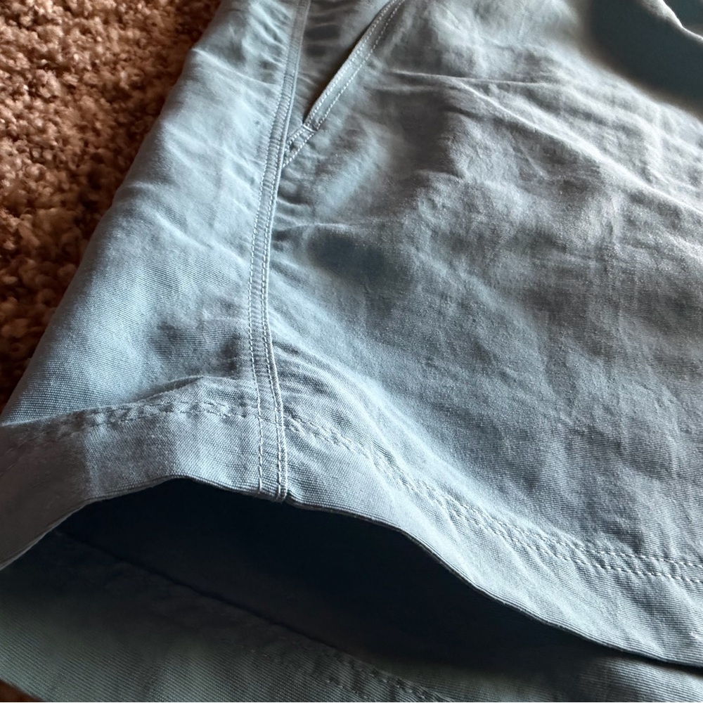 Nike ACG Shorts with 2 bonus items - Picture 6 of 11